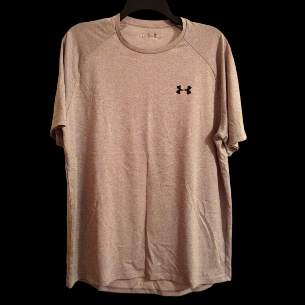 EUC Under Armour Men's Tee Size L